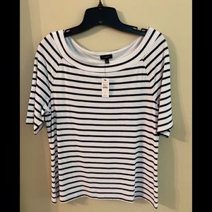 NWT striped top size medium black and cream